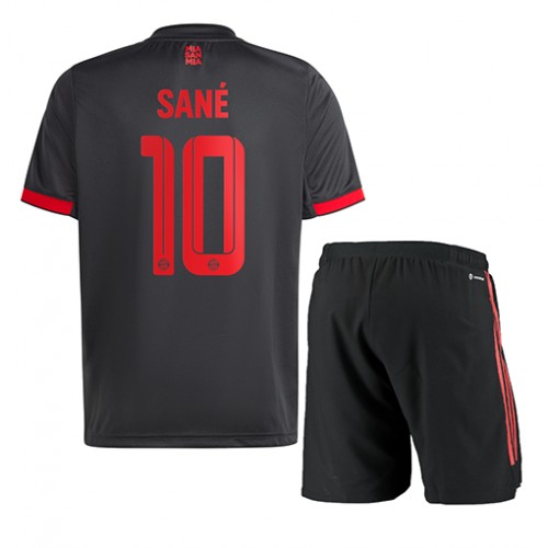 Bayern Munich Leroy Sane #10 Tredjedraktsett Barn 2022-23 Kortermet (+ Korte bukser) Bayern Munich Leroy Sane #10 Tredjedraktsett Barn 2022-23 Kortermet (+ Korte bukser)